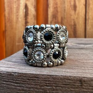 Silver Tone Black Stone Cubic Stretch Elastic Ring Size 8